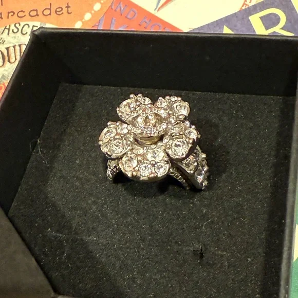 Genuine Chanel Floral Crystal Ring - Picture 2 of 10